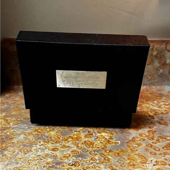 Zumanity Cirque du Soileil Keepsake/Trinket Box - Picture 5 of 7